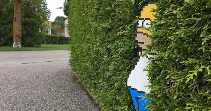 Alguien está "vandalizando" las calles con arte pixelado, y el resultado es genial