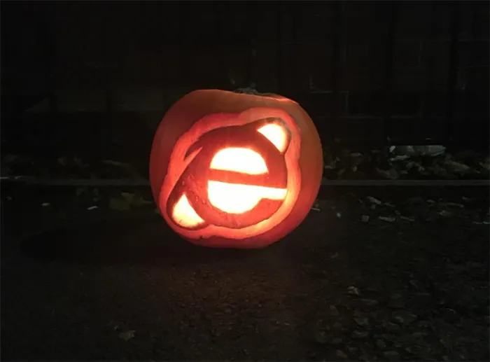 37 Of The Scariest Pumpkins Ever Carved