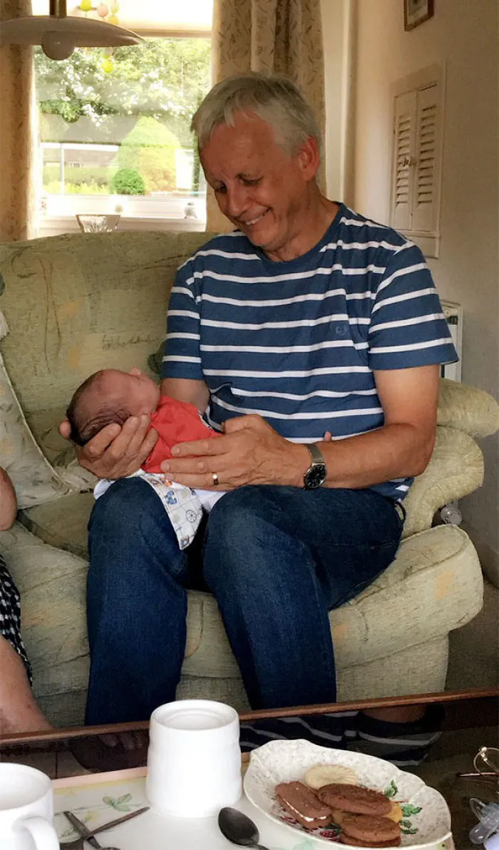 Abuelo Feliz