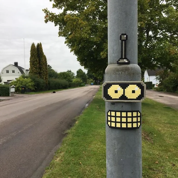 Someone Is ‘Vandalising’ Streets With Pixel Art, And The Result Is Awesome
