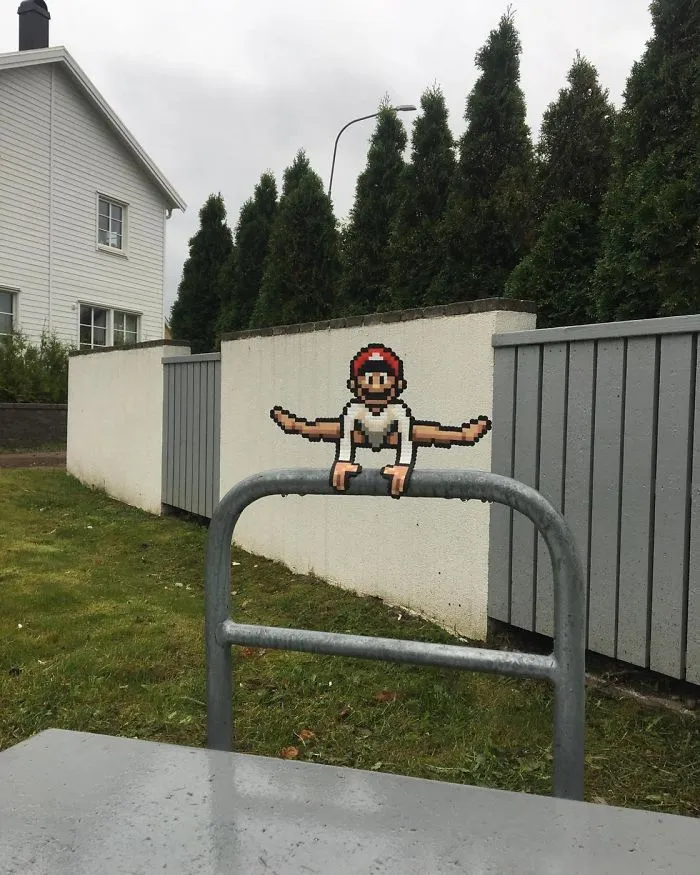 Someone Is ‘Vandalising’ Streets With Pixel Art, And The Result Is Awesome