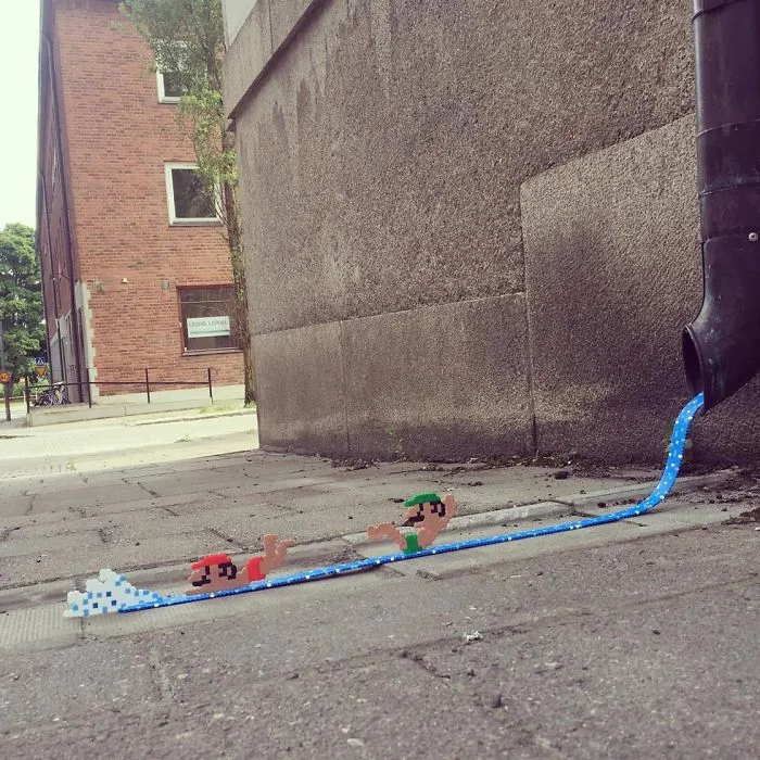 Someone Is ‘Vandalising’ Streets With Pixel Art, And The Result Is Awesome