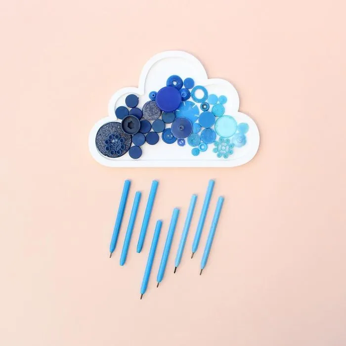 Satisfying Arrangements Of Everyday Objects By Caroline South