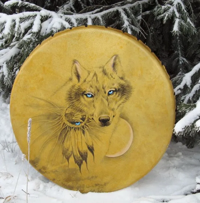 Savage Aesthethics: A Married Couple Recreates Amazingly Beautiful Ritual Siberian Drums