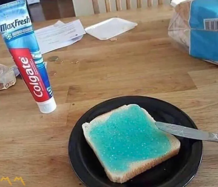 Si Tienes Prisa Por La Mañana, Recuerda Ahorrar Tiempo Desayunando Mientras Te Lavas Los Dientes