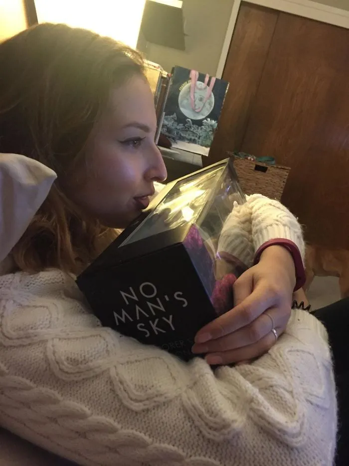 Girlfriend Was A Bit Too Hyped About He Switch Reveal. To Keep Her Grounded, I Had Her Hold The "Reminder" Box