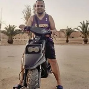 Yassine Fox