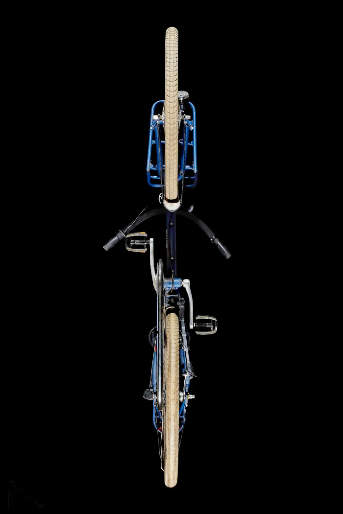Under-Bikes: I Photograph Bicycles From Underneath