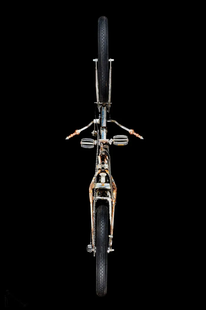 Under-Bikes: I Photograph Bicycles From Underneath