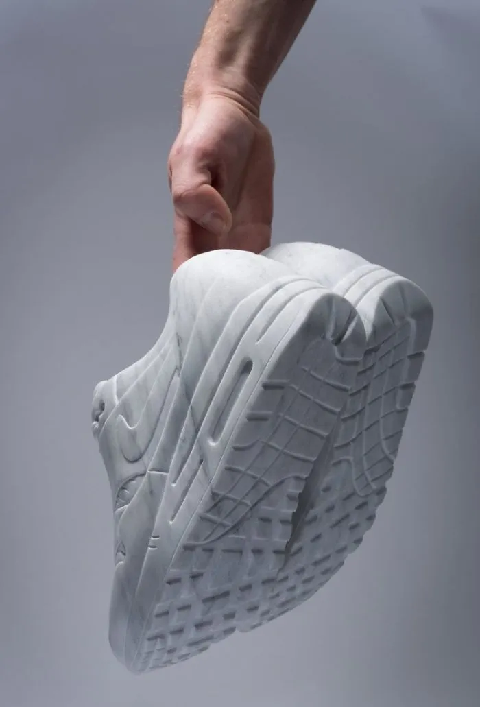 Artist Creates Impressive Sculptures From Marble That Look Surprisingly Light