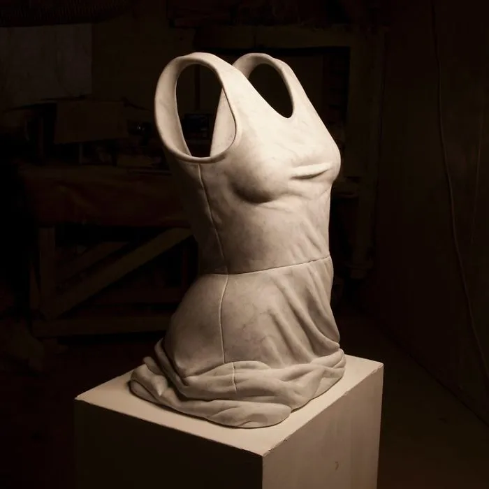 Artist Creates Impressive Sculptures From Marble That Look Surprisingly Light