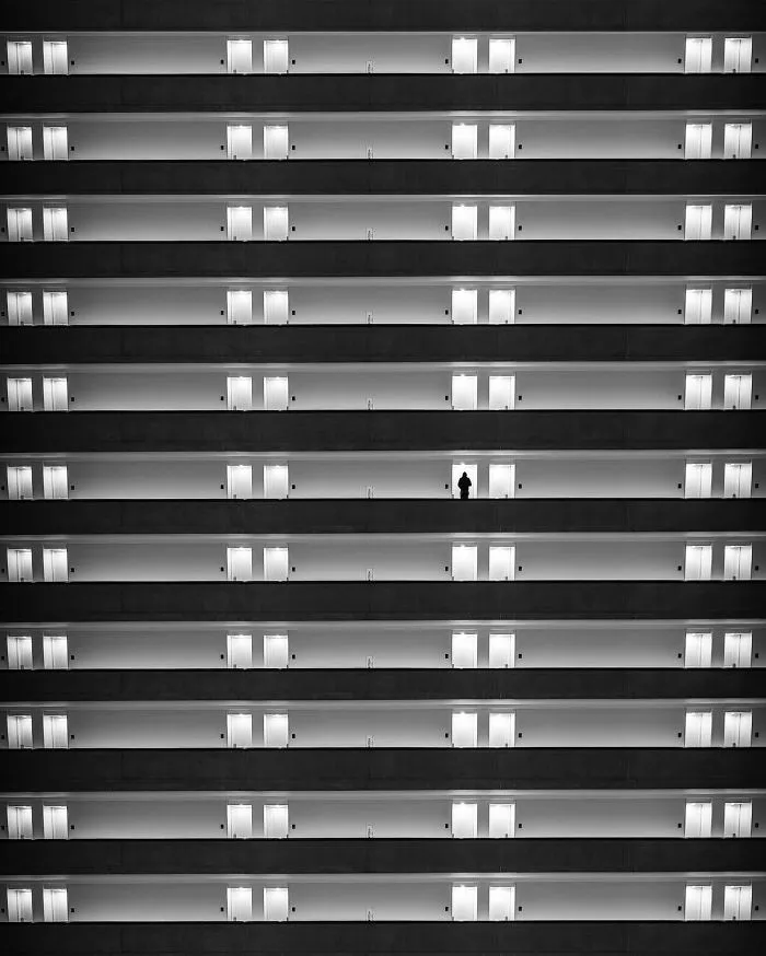 1 Million People Follow This Photographer On Instagram, And After Seeing His Pics It's No Wonder Why