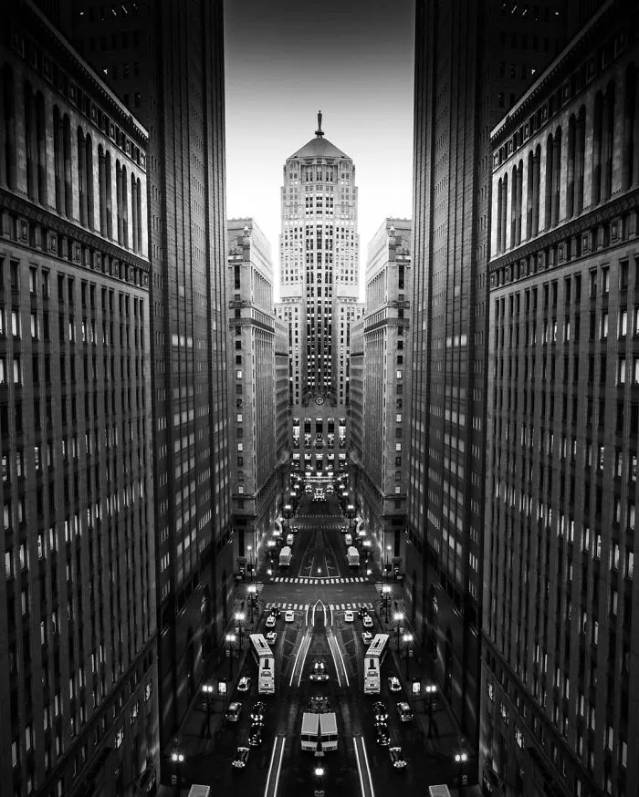 1 Million People Follow This Photographer On Instagram, And After Seeing His Pics It's No Wonder Why