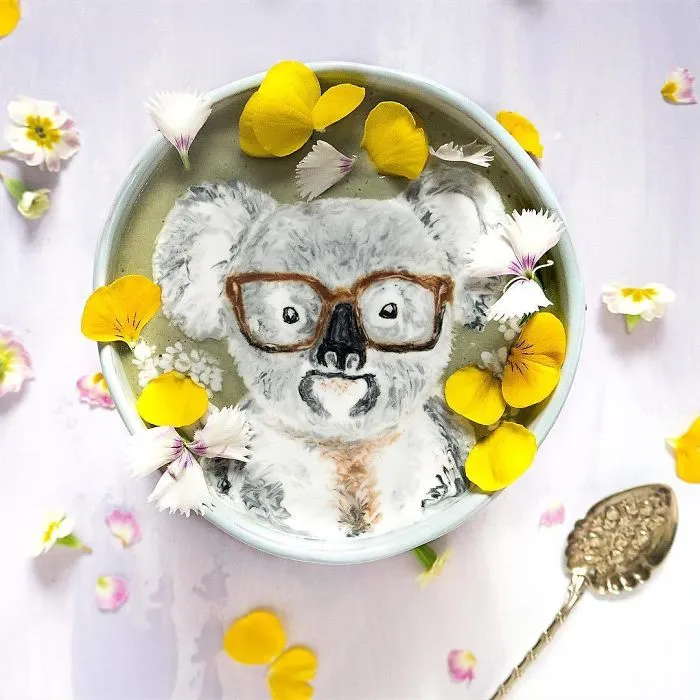 Woman Paints On Her Smoothie Bowls Using Natural Ingredients And The Result Is Too Pretty To Eat