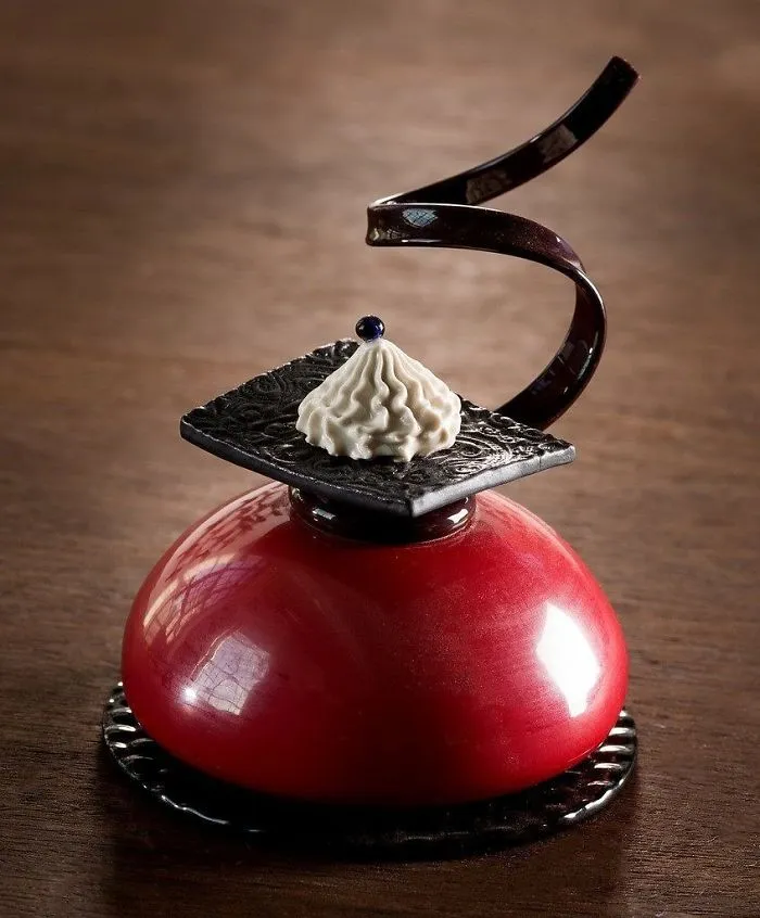 Artist Can’t Eat Sweets Due To Health Problems So He Creates Them From Porcelain Instead