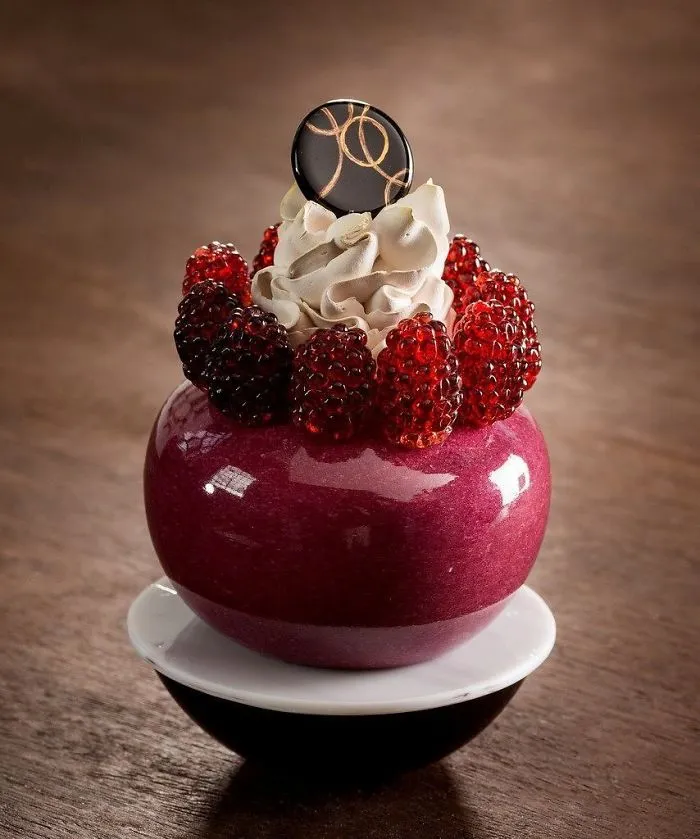 Artist Can’t Eat Sweets Due To Health Problems So He Creates Them From Porcelain Instead