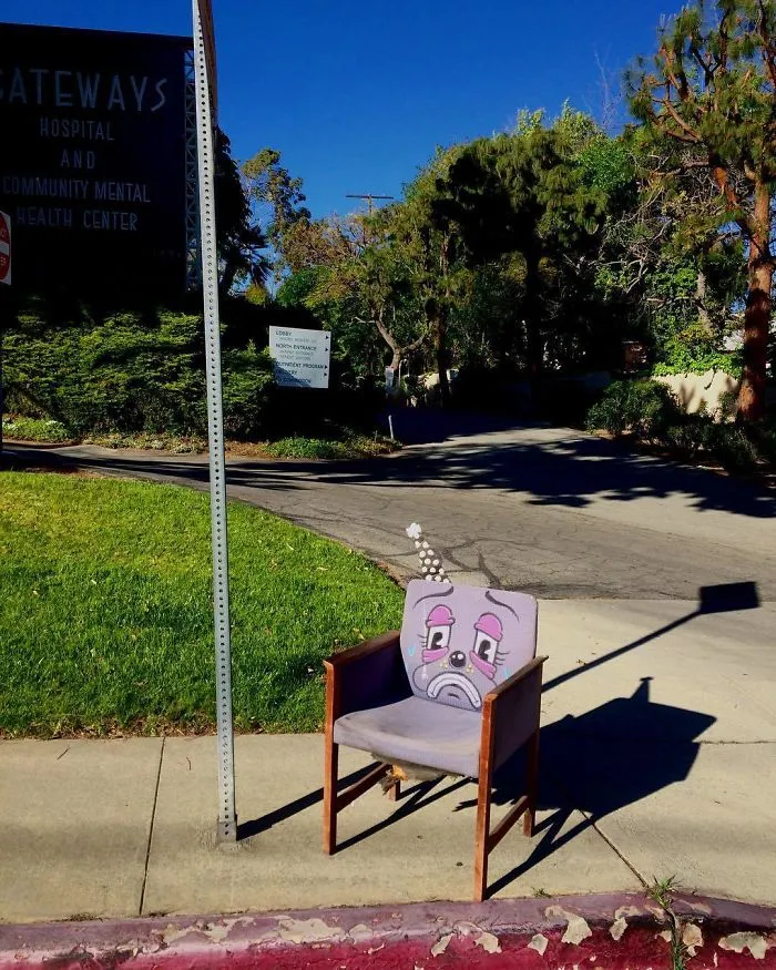 Artist Shows The Sorrow Of Thrown Away Objects He Finds In The Streets By Drawing Sad Clown Faces On Them