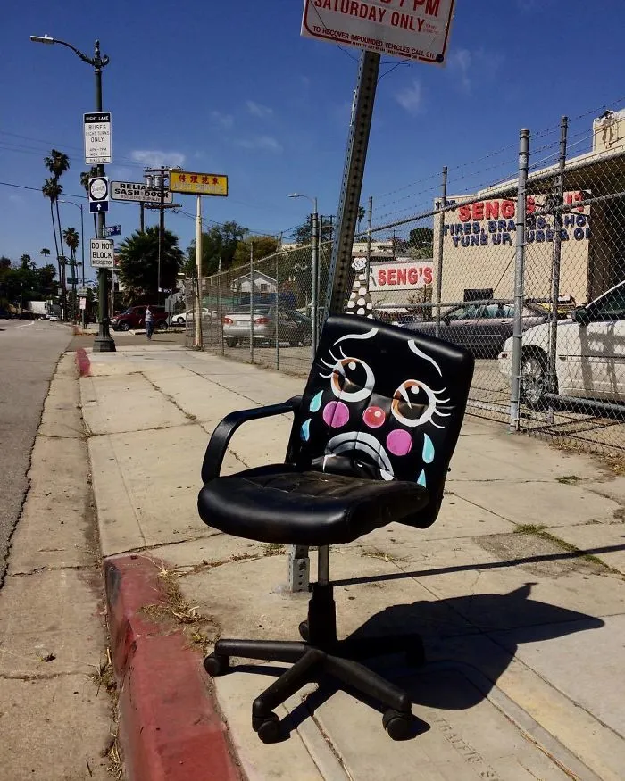 Artist Shows The Sorrow Of Thrown Away Objects He Finds In The Streets By Drawing Sad Clown Faces On Them