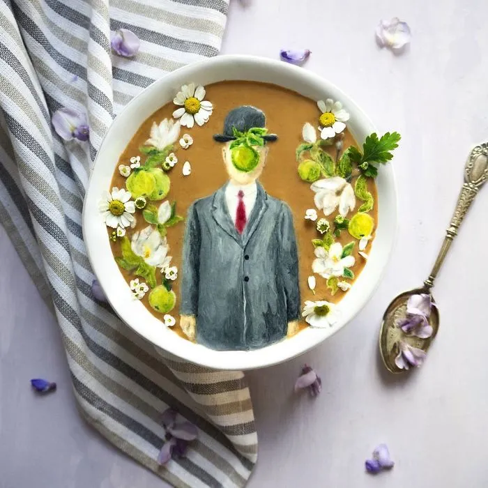 Woman Paints On Her Smoothie Bowls Using Natural Ingredients And The Result Is Too Pretty To Eat