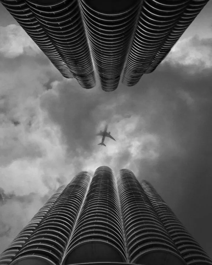1 Million People Follow This Photographer On Instagram, And After Seeing His Pics It's No Wonder Why