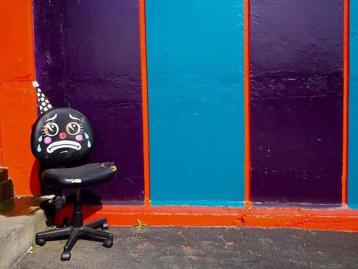 Artist Shows The Sorrow Of Thrown Away Objects He Finds In The Streets By Drawing Sad Clown Faces On Them