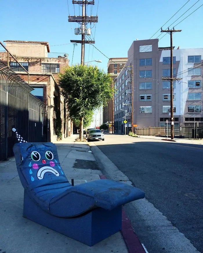 Artist Shows The Sorrow Of Thrown Away Objects He Finds In The Streets By Drawing Sad Clown Faces On Them