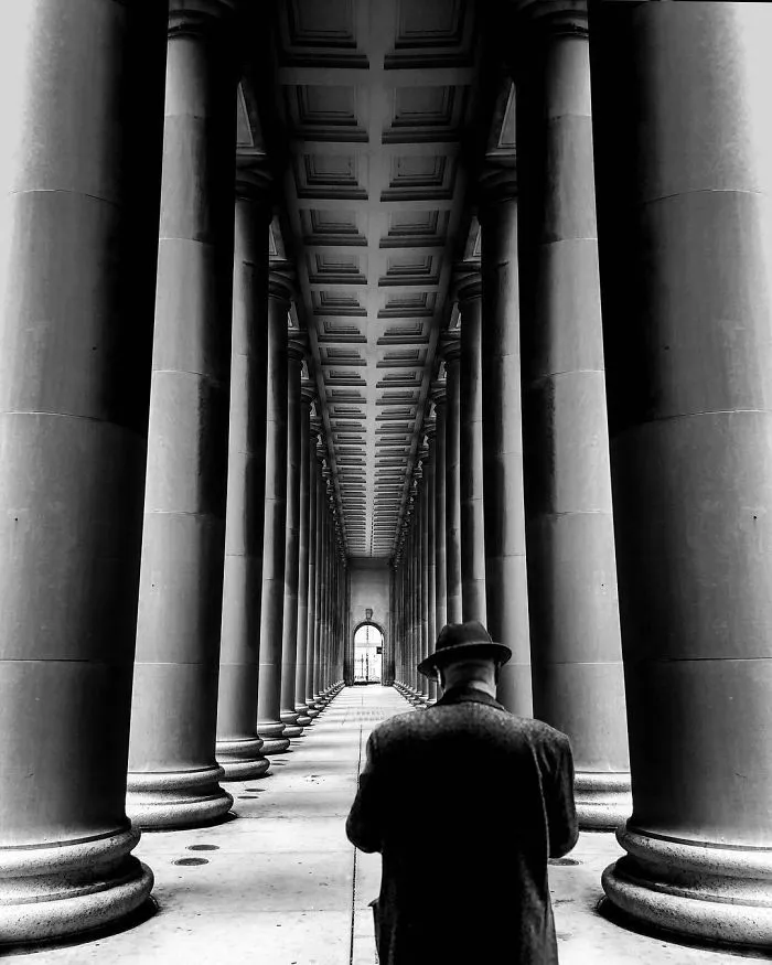 1 Million People Follow This Photographer On Instagram, And After Seeing His Pics It's No Wonder Why