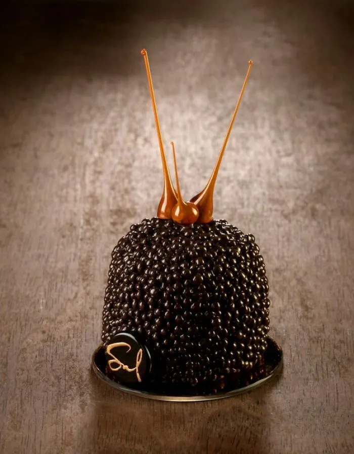 Artist Can’t Eat Sweets Due To Health Problems So He Creates Them From Porcelain Instead