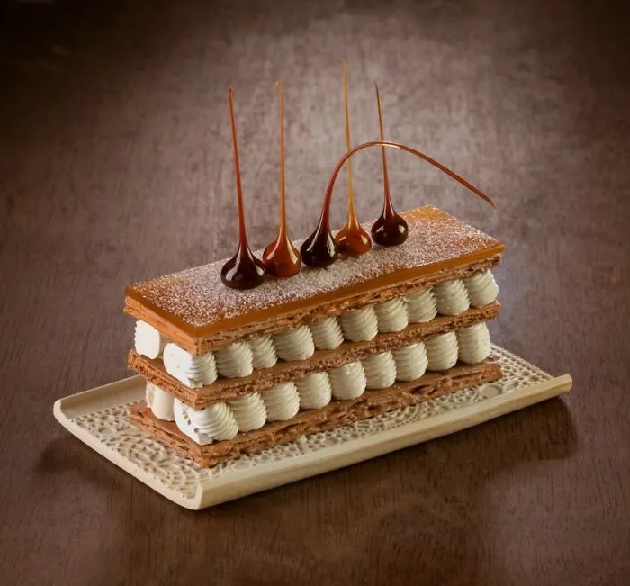 Artist Can’t Eat Sweets Due To Health Problems So He Creates Them From Porcelain Instead