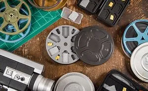 Vntg8 - A Creative Way To Repurpose Old 8mm Film Canisters!