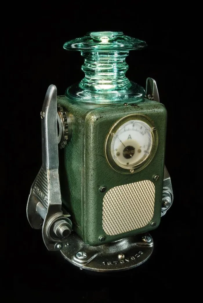 I Sculpt Illuminated Robots From Upcycled Materials