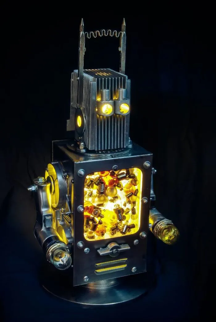 I Sculpt Illuminated Robots From Upcycled Materials
