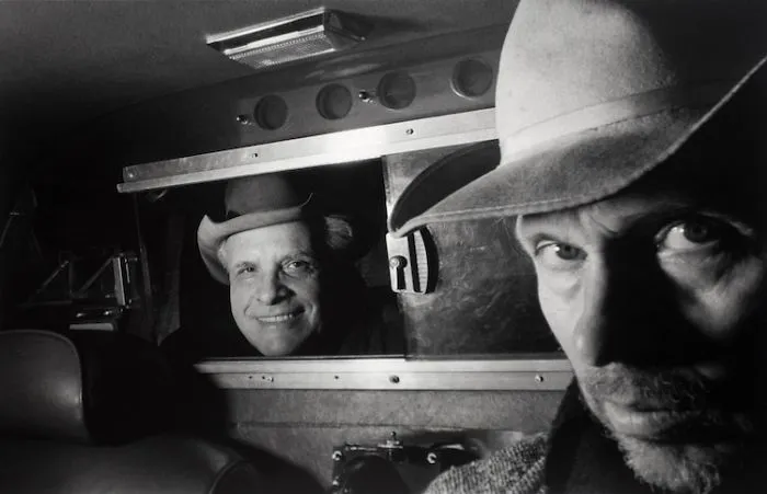 Este taxista pasó 20 años fotografiando a sus pasajeros en Nueva York, comenzó en 1980