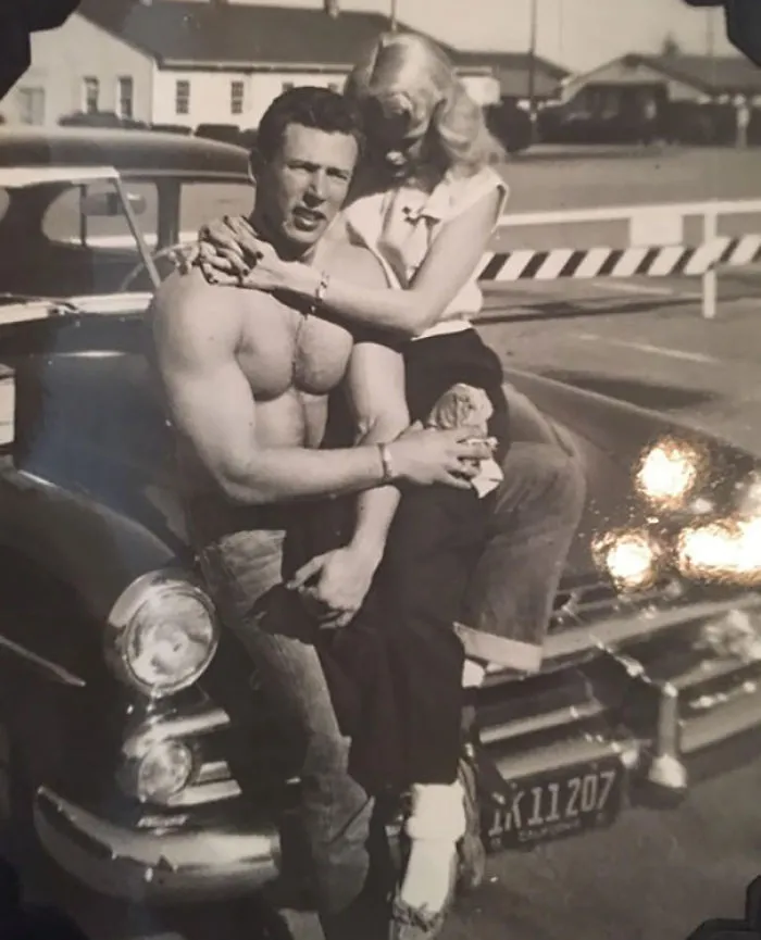Los Abuelos De Mi Amigo, California, 1940s