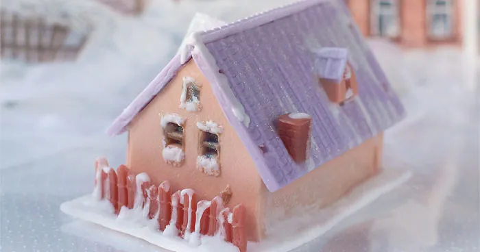 Soap Opera Continues: I Made A Snowy House From Soap