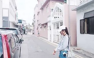 A Girl From Hongkong
