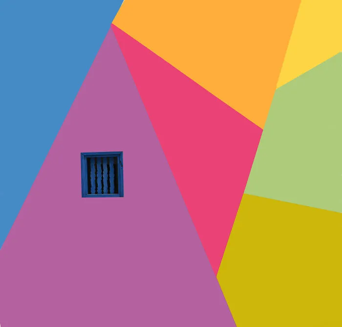 Artist Spots Patterns And Shapes In Everyday Life, Creates Beautiful Minimal Photos