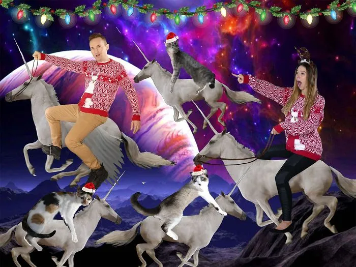 My Girlfriend Likes To Make Convincing Christmas Cards Every Year. We’re Not Normal