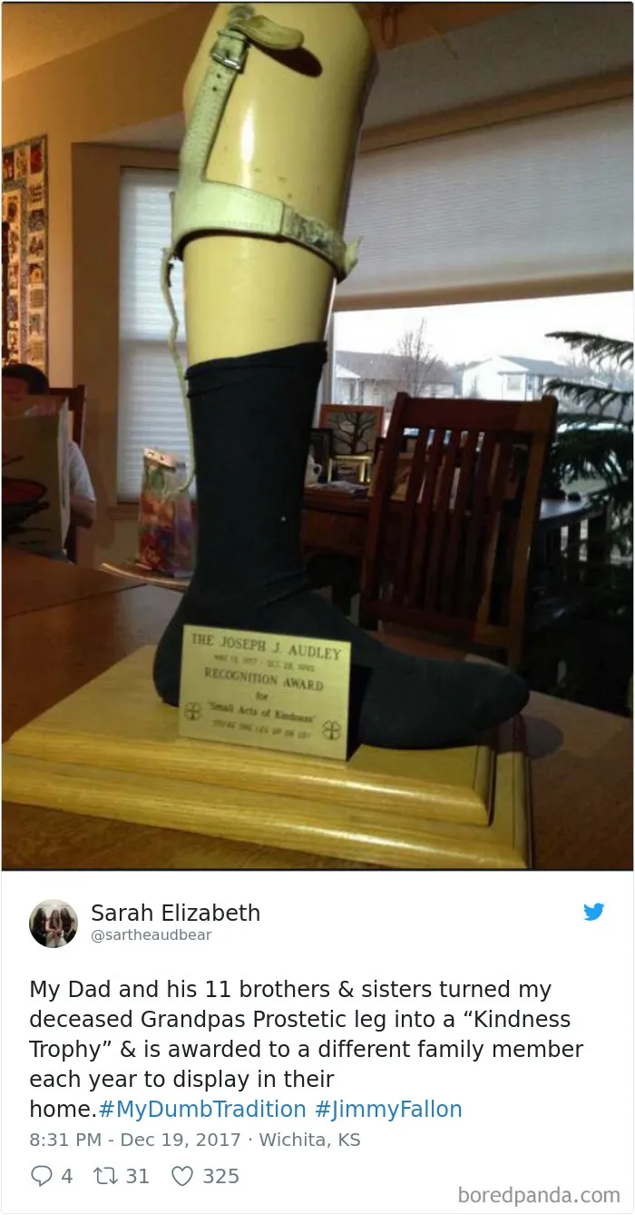 Funny-Dumb-Family-Tradition-Tweets-Jimmy-Fallon
