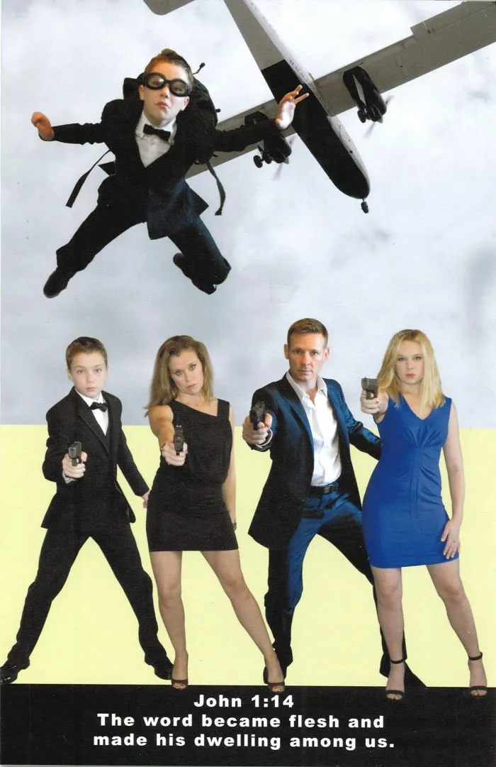 007 Inside 2