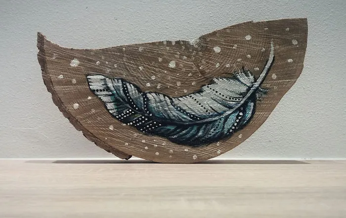 I Paint Animal Portraits On Slices Of Wood