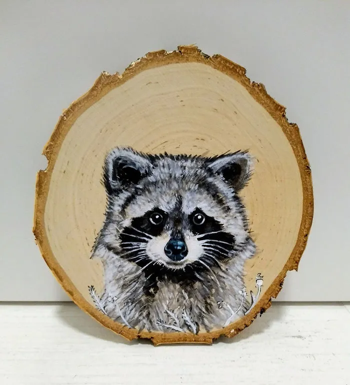 I Paint Animal Portraits On Slices Of Wood