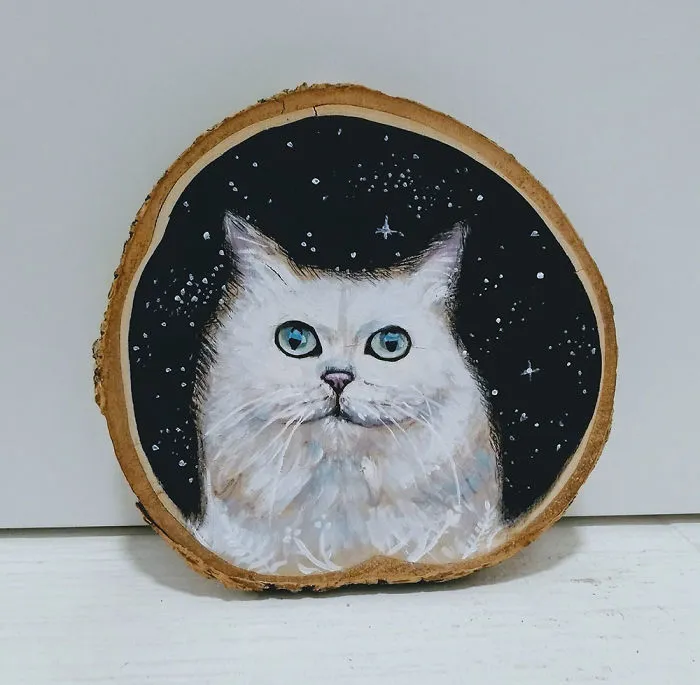 I Paint Animal Portraits On Slices Of Wood