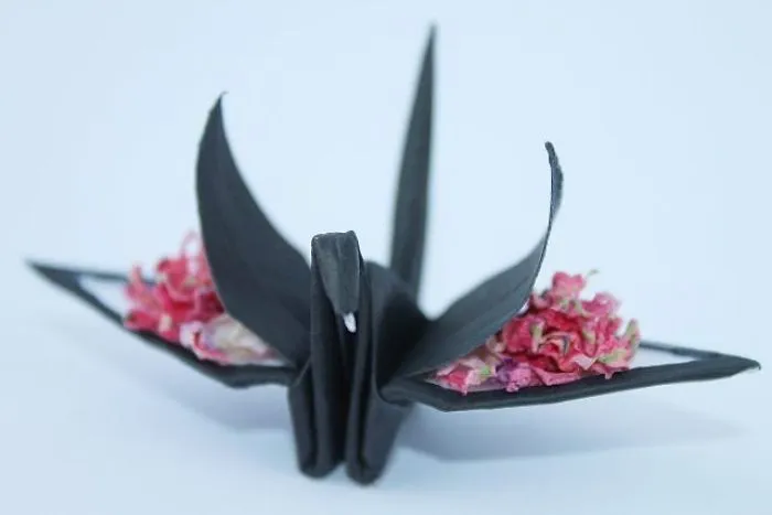 I Folded And Decorated An Origami Crane Every Day, For 1000 Days