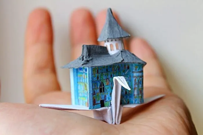 I Folded And Decorated An Origami Crane Every Day, For 1000 Days