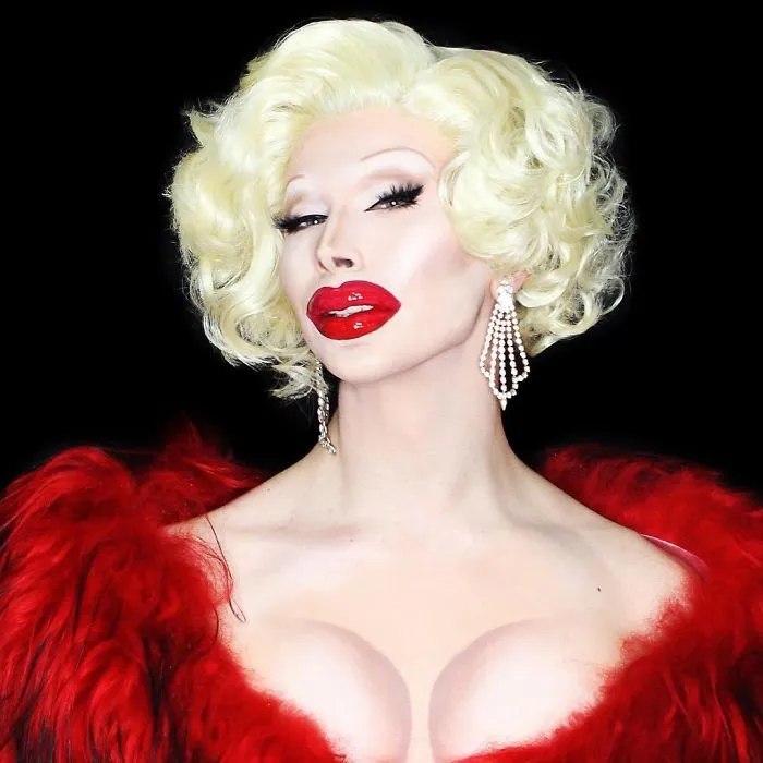 Amanda Lepore