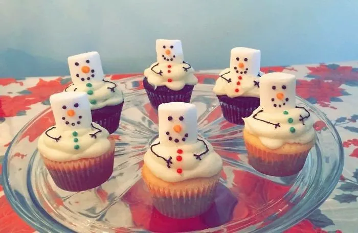 93 Of The Most Creative Christmas Cupcake Ideas Ever