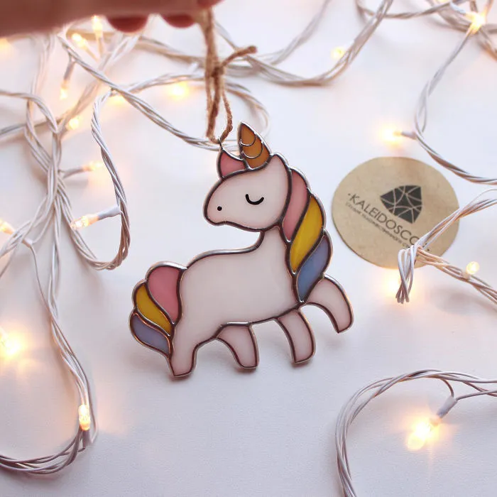 22 Beautiful Christmas Tree Decorations