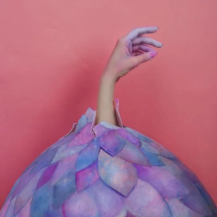 Meet Ellen Sheidlin, The Russian Artist Who Is Daring With Her Works On Instagram