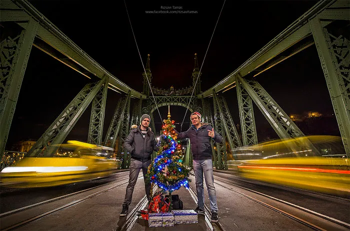 I Spent The Last Three Christmas Seasons Capturing The Wonderful Festive Air Of My Hometown